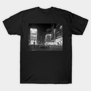 Times Square at Night, 1953. Vintage Photo T-Shirt